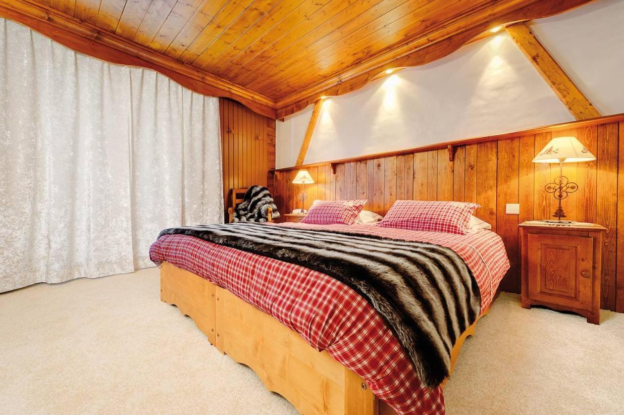 טיגנס Hotel Les Campanules By Les Etincelles מראה חיצוני תמונה