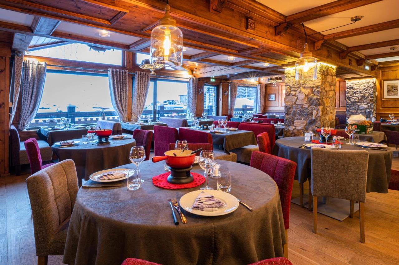 טיגנס Hotel Les Campanules By Les Etincelles מראה חיצוני תמונה